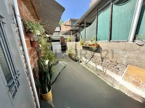 Garay 1500, Piso 0
