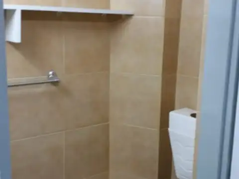 Local en Alquiler en San Vicente, $ 1.800.000