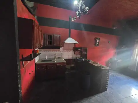 Casa 7 ambientes con 3 baños