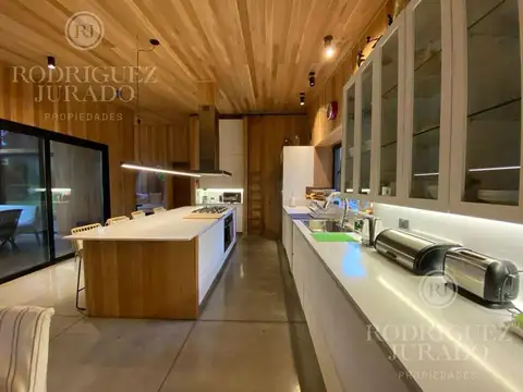 Casa en Venta al Oeste