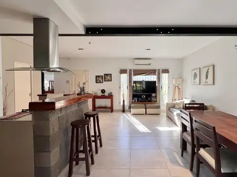 Casa en Venta en Manuel Alberti, USD 150.000