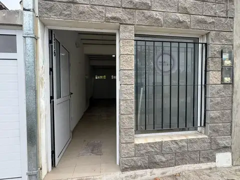 Local en Alquiler en Cañuelas, $ 550.000