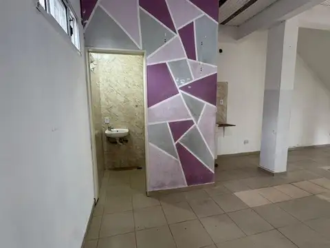 Local en Alquiler en Cañuelas, $ 550.000