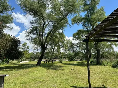 Casa 2 ambientes con 1 baño