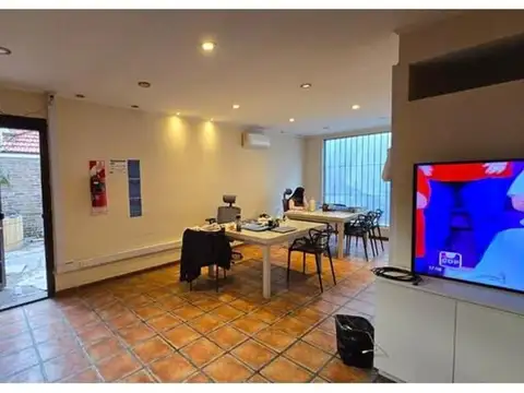 Terreno con 300 m2 de construccion en 1 planta