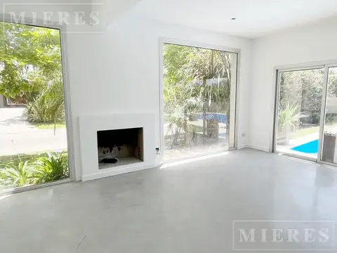 Casa en Alquiler de 3 dormitorios