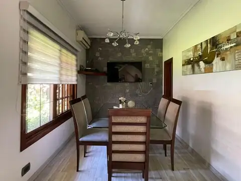 Depto Tipo Casa en Venta de 4 ambientes