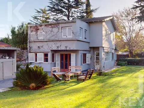 Casa en Venta en City Bell, USD 240.000