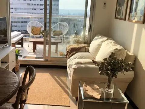 Venta Penthouse 1 dormitorio Cordon garaje