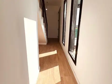 Casa  en Venta en Santa Lucia, Pilar del Este, Pilar