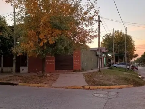 Casa - Venta - Argentina, La Matanza - JUAN CRUZ VARELA 2807