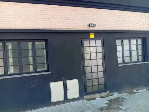 VENTA CASA PB 2 DORM. Y PATIO, ECHESORTU