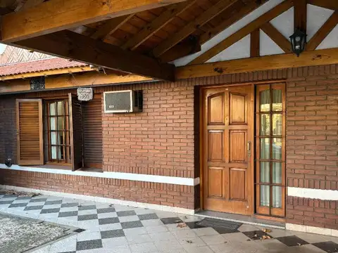 Casa en Venta en Lomas de Zamora, USD 155.000
