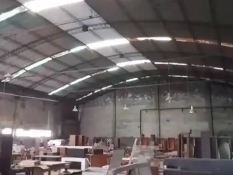 Galpon en Alquiler en Ramos Mejia, $ 12.000.000