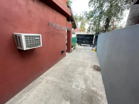 Depto Tipo Casa en Alquiler de 4 ambientes