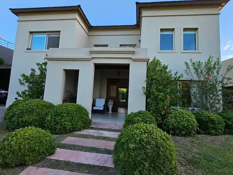 Casa en Venta en San Isidro Labrador, Countries y Barrios Cerrados en Tigre