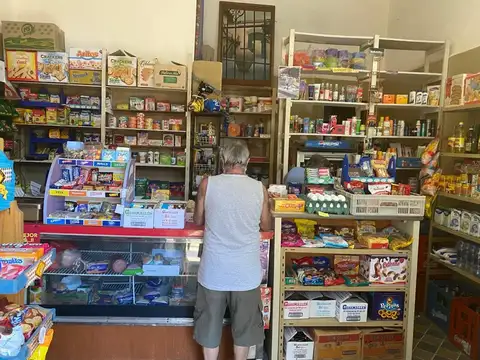 Local en Alquiler en Mataderos, $ 480.000