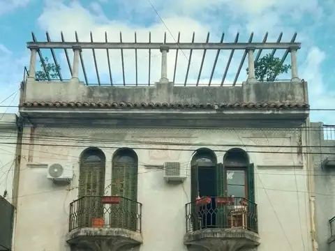 Avenida Carlos Calvo 3900