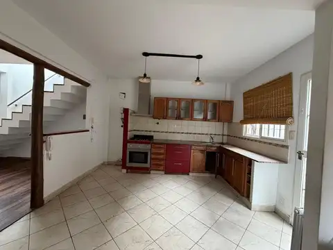 Depto Tipo Casa en Venta 15 años