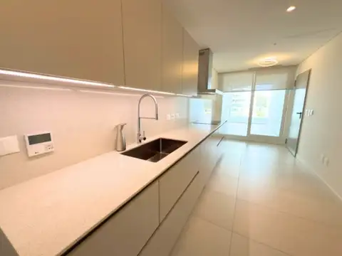 Departamento 5 ambientes con 3 baños