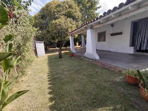 VENTA QUINTA 3 AMB. GRAL. RODRIGUEZ CON PILETA