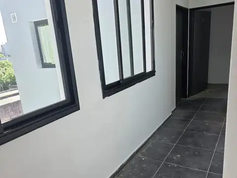 HERMOSO MONOAMBIENTE A ESTRENAR CON BALCON LUMINOSO IMPECABLE A CUADRAS DE FACULTAD AGRONOMIA