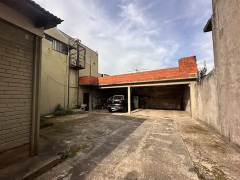 Local en Venta 30 años