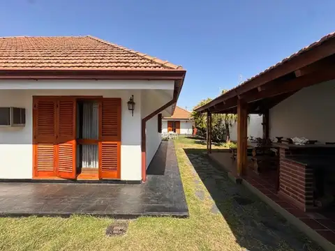 Victorino Rodriguez 1300