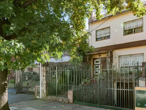 Cacique Calfucurá  al 900, Moron