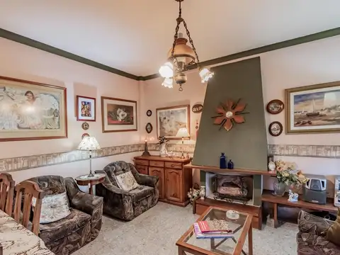 Depto Tipo Casa en Venta con 1 cocheras