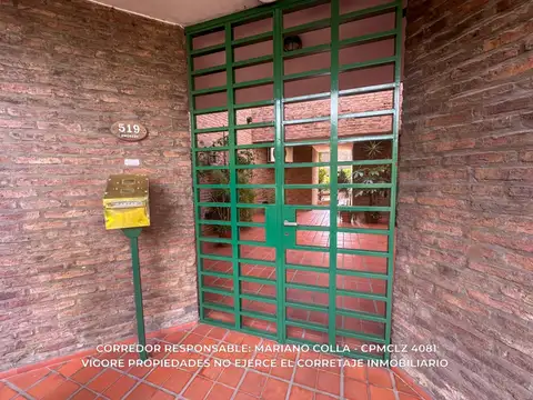 Casa en Venta con 1 cochera