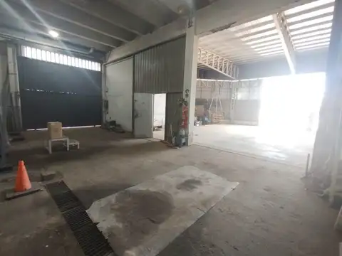 Galpon comercial a la venta en Rosario
