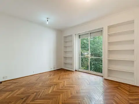 Departamento en Venta de 6 ambientes