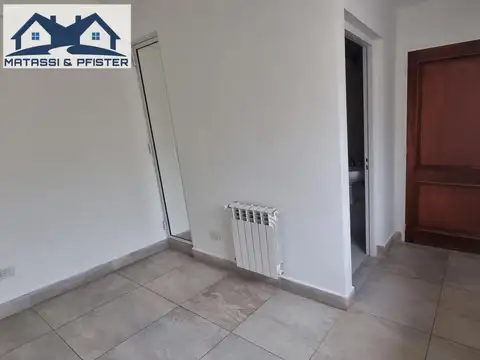 Piso Departamento en Av. Las Heras 3 dor