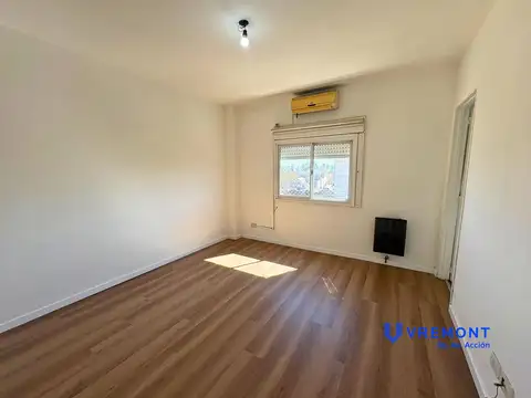 Avenida Díaz Vélez 100