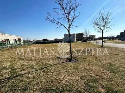 Terreno en Venta en Loma Verde, USD 24.900