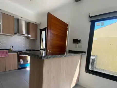Depto Tipo Casa en Alquiler A Estrenar