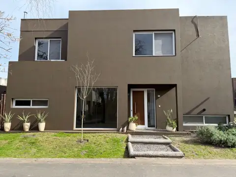 VENTA CASA 4AMB B°CALIFORNIA VILLAGE APTO CREDITO 
