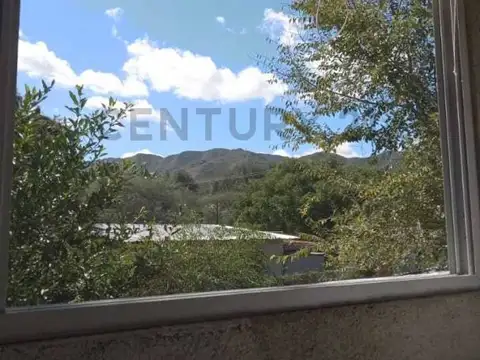   VENTA – CASA EN VILLA DEL LAGO, SIERRAS DE CÓRDOBA  