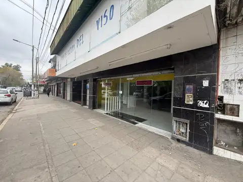 LOCAL | 207 M² | DOBLE PLANTA | VIDRIERA | ZONA COMERCIAL | DEL VISO