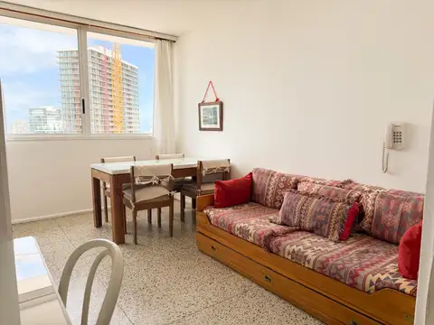 Departamento en Alquiler en Punta del Este, USD 1.100