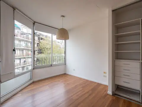 Monoambiente, planta apaisada, vista abierta, Parque Centenario - Piso 6