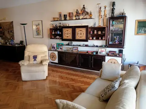 Departamento 4 ambientes con 3 baños