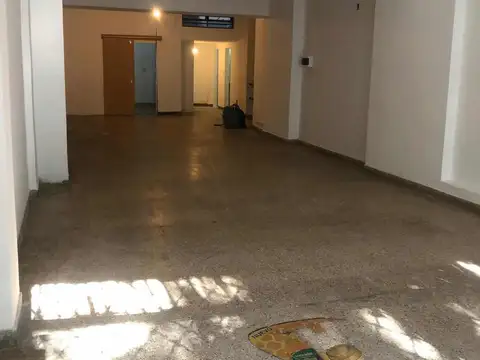 Local en venta - oficina - 2 baños - 180Mts2 - Balvanera