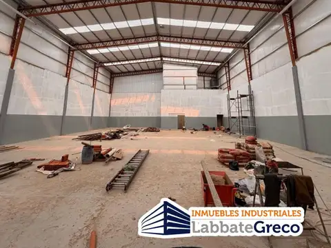 Galpon en Alquiler 17,32  mts Frente
