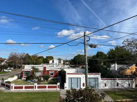 Jose Marmol venta casa 2 lotes IDEAL EMPRENDIMIENTO