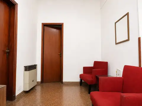 Depto Tipo Casa en Venta en Villa Real, USD 150.000