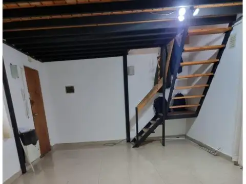 T A Le Breton 5700, Piso Pb