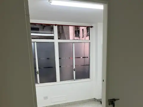 Lavalle 1500, Piso 2