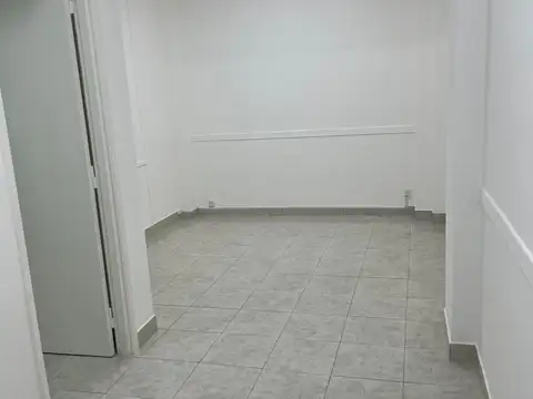 Oficina en Alquiler 60 años